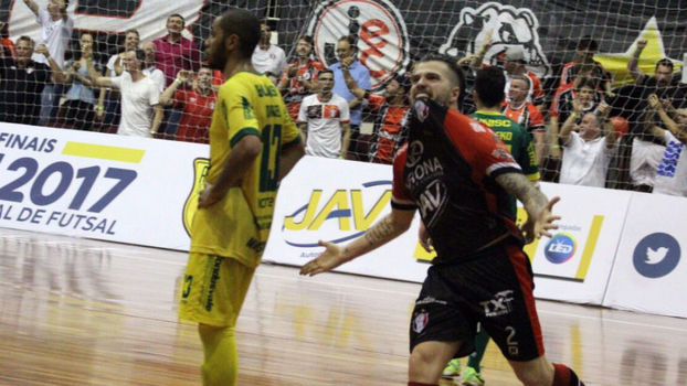 O Joinville é o campeão da Liga Nacional de 2017 O Joinville é o campeão da Liga Nacional de 2017
