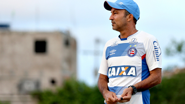 Cláudio Prates, 52 anos, assume interinamente o Bahia Cláudio Prates, 52 anos, assume interinamente o Bahia