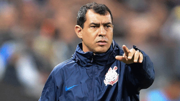 Carille avisa que utilizará força máxima na Copa Sul-Americana