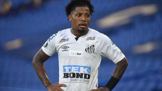 Marinho perdeu um pênalti no empate do Santos em 0 a 0 contra o Ceará sábado passado Marinho perdeu um pênalti no empate do Santos em 0 a 0 contra o Ceará sábado passado