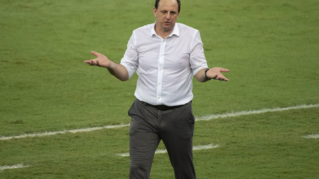 Rogério Ceni sofre segunda eliminação no comando do Flamengo Rogério Ceni sofre segunda eliminação no comando do Flamengo