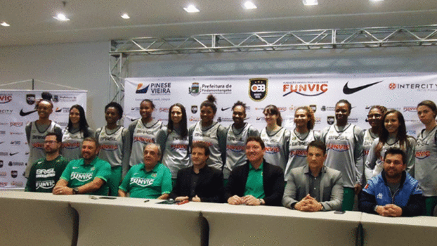 Seleção feminina iniciou período de treinos