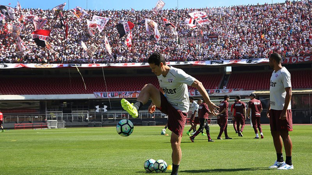 Hernanes em treino aberto do São Paulo no Morumbi Hernanes em treino aberto do São Paulo no Morumbi