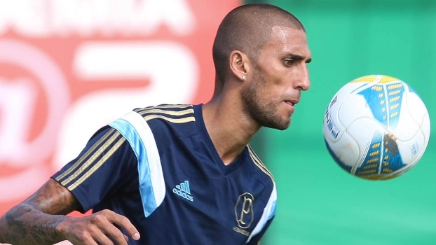 Rafael Marques aparece, e Verdão encerra quarta com treino físico