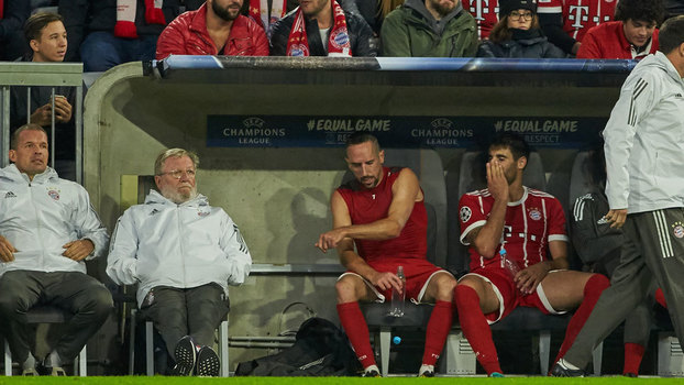 Ribéry revoltou-se ao ser substituído na partida contra o Anderlecht Ribéry revoltou-se ao ser substituído na partida contra o Anderlecht