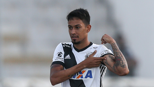 Corinthians e São Paulo ficam mais perto de selar troca de Lucca por Junior Tavares