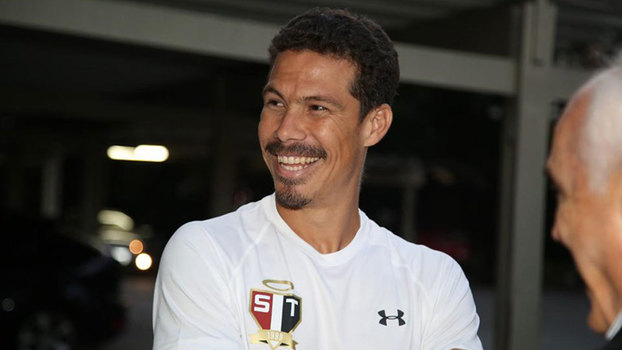 Hernanes manda recado para Dorival: 'Meu lugar é perto da área' Hernanes chegou ao São Paulo na última sexta