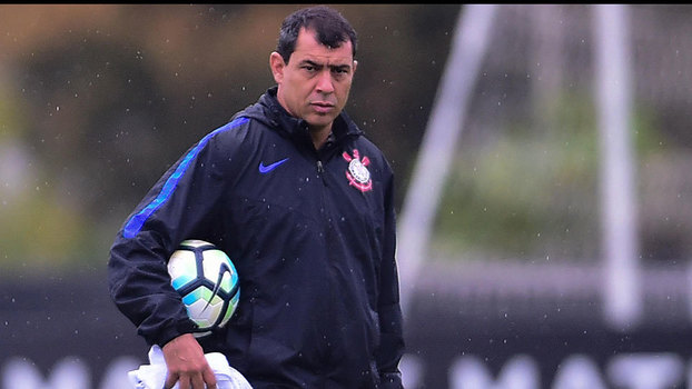 Carille segue suas convicções no Corinthians Carille segue suas convicções no Corinthians