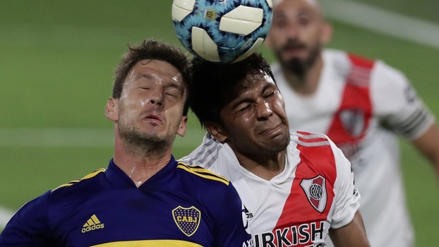 Empate entre Boca e River foi disputado e com duas expulsões Empate entre Boca e River foi disputado e com duas expulsões