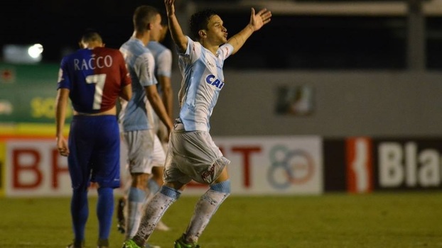 Joia do Palmeiras, atacante Artur se destaca pela Série B e sonha com acesso do Londrina