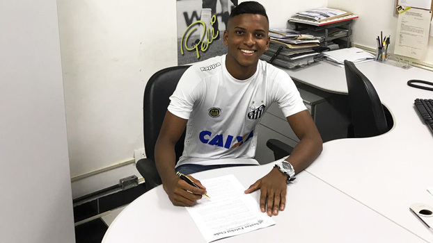 Rodrygo assina renovação com o Santos Rodrygo assina renovação com o Santos