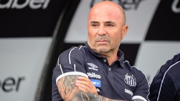 Jorge Sampaoli está com 100% de aproveitamento em jogos oficiais pelo Santos