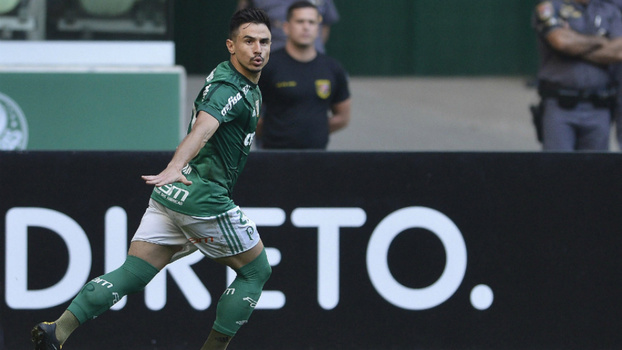 Na volta de Willian, Palmeiras busca vitória fora contra o Fluminense