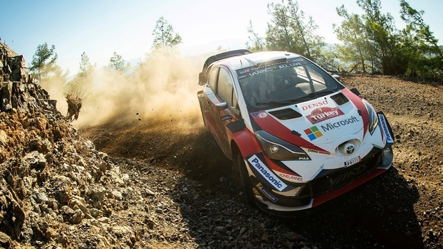 Jari-Matti Latvala / Mikka Anttila (Toyota Yaris WRC) Jari-Matti Latvala / Mikka Anttila (Toyota Yaris WRC)