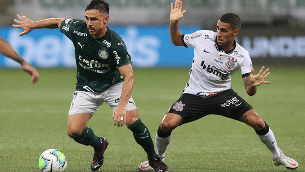 Willian teve atuação de gala no massacre contra o Corinthians Willian teve atuação de gala no massacre contra o Corinthians