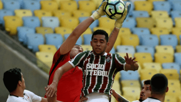 Com Tite no Maracanã, Cássio divide méritos por não ter sido vazado