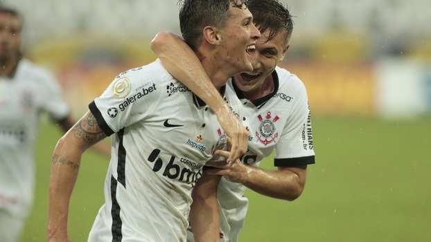 Corinthians cresce no Brasileirão e cola no G-6 Corinthians cresce no Brasileirão e cola no G-6