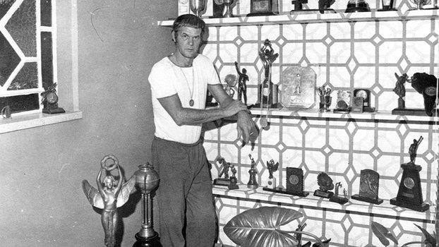 Wlamir e sua sala de troféus em 1975 Wlamir e sua sala de troféus em 1975