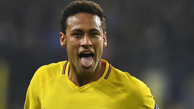 Neymar marcou um belíssimo gol de falta, à lá Ronaldinho, e PSG goleou Neymar marcou um belíssimo gol de falta, à lá Ronaldinho, e PSG goleou