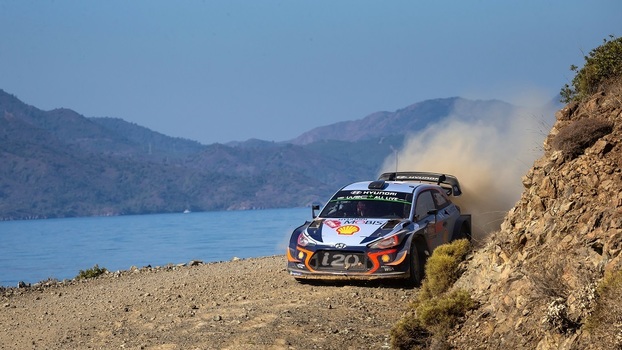 Thierry Neuville / Nicolas Gilsoul (Hyundai i20 Coupe WRC)