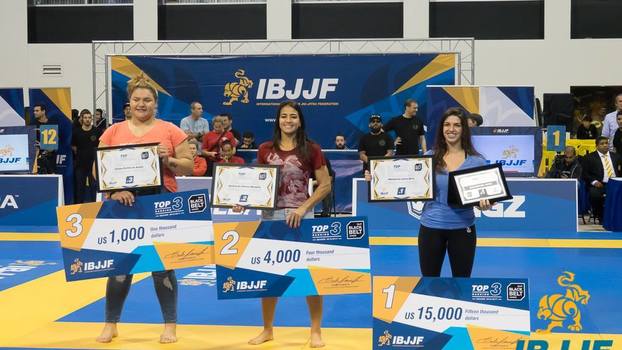 As três melhores do ranking recebem premiação em dinheiro. 3º Lugar: Tayane Porfírio; 2º Lugar: Bia Mesquita; 1º Lugar: Mackenzie Dern. As três melhores do ranking recebem premiação em dinheiro. 3º Lugar: Tayane Porfírio; 2º Lugar: Bia Mesquita; 1º Lugar: Mackenzie Dern.