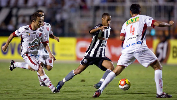 Neymar na estreia pelo Santos frente ao Oeste, no Pacaembu, em 2009