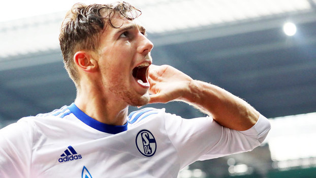 Jornal: promessa alemã está indecisa entre ir para Bayern de Munique ou Barcelona Goretzka Comemora Gol Schalke 04 Werder Bremen Campeonato Alemão 16/09/2017