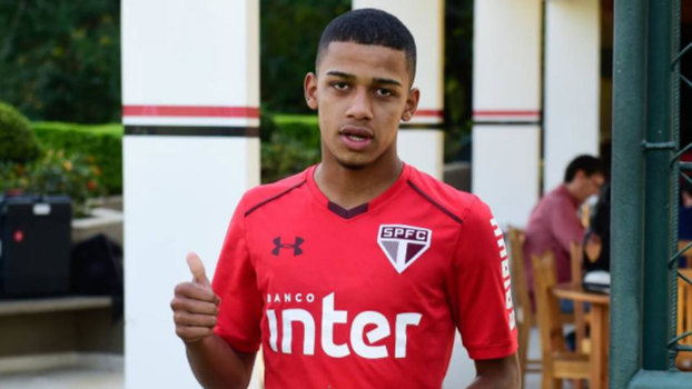 Brenner pode ficar nove rodadas fora do São Paulo Brenner pode ficar nove rodadas fora do São Paulo