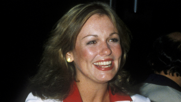Phyllis George foi uma das primeiras mulheres a cobrir a NFL Phyllis George foi uma das primeiras mulheres a cobrir a NFL