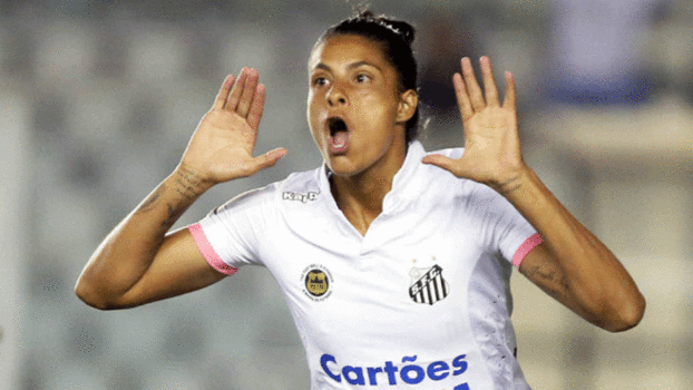 Com Vila lotada, Santos bate o Corinthians na final do Brasileirão Feminino