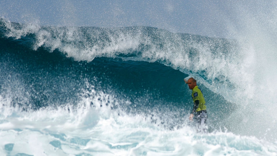 Pipeline e Backdoor entenda as ondas que vão decidir o título mundial