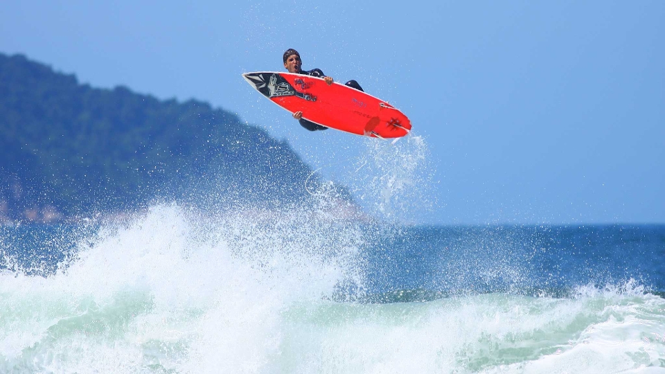 Pode parecer mentira, mas já em 2008, no dia 1º de abril, Medina voava nessa altura.