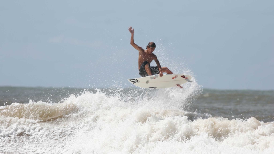 Em 2007, os novos talentos do surf brasileiro participaram de um surf camp em Itacaré, Bahia.