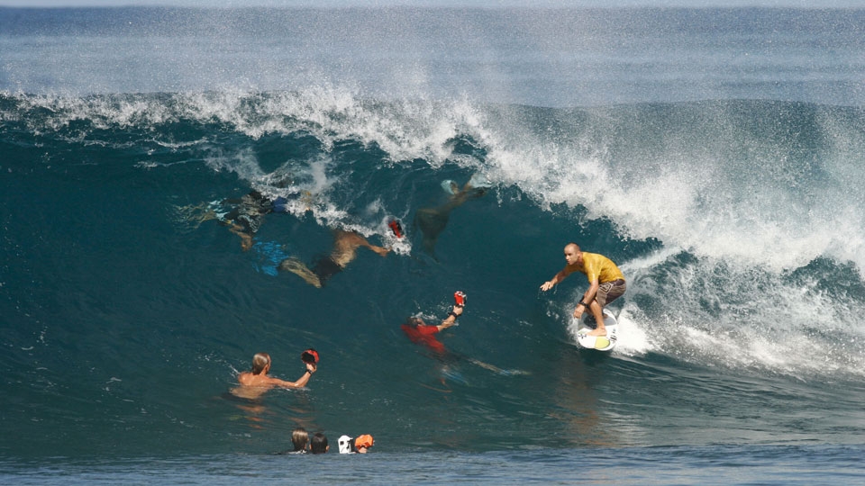Pipeline e Backdoor entenda as ondas que vão decidir o título mundial
