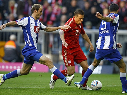 VÍDEO: Soberano, líder Bayern atropela o Hertha em casa; veja todos os gols da 9ª rodada Clique no player para ver todos os gols da 9ª rodada da Bundesliga!