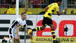 Aubameyang passa Lewandowski com hat-trick, Dortmund faz 6 no Mönchengladbach e segue líder Aubameyang passa Lewandowski com hat-trick, Dortmund faz 6 no Mönchengladbach e segue líder