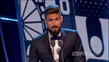 Olivier Giroud leva o Prêmio Puskás de melhor gol da Fifa Olivier Giroud leva o Prêmio Puskás de melhor gol da Fifa