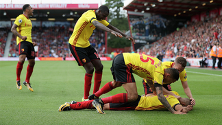 Richarlison, ex-Flu, marca na estreia como titular na Premier League e volta a ajudar Watford Watford Richarlison