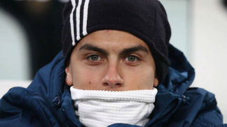 Na perseguição ao Napoli, Juventus visita o Bologna com desfalques de peso Dybala, Juventus, 2017