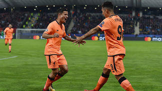 Revista inglesa põe 11 brasileiros em lista parcial dos 100 melhores do mundo em 2017 Firmino, Coutinho, Champions League, Liverpool