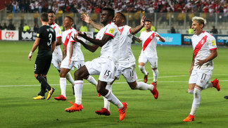 Seleção peruana disputará amistosos contra Croácia e Islândia em março Veja os gols da vitória do Peru sobre a Nova Zelândia por 2 a 0 pela respescagem da Copa do Mundo