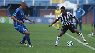 Claudinei Oliveira amarga empate diante do Atlético-MG, mas enxerga Avaí em evolução Veja os gols do empate entre Avaí e Atlético-MG por 1 a 1 pelo Brasileiro