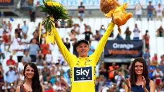 Tetracampeão do Tour de France, Chris Froome é flagrado em exame antidoping Chris Froome fatura 3º título seguido e é tetracampeão do Tour de France