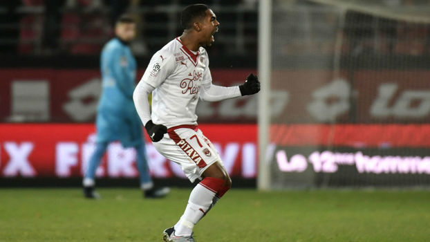 Francês: Gols de Dijon 3 x 2 Bordeaux Veja gols de Dijon 3 x 2 Bordeaux