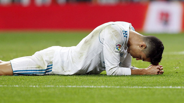 Ele também é humano: Cristiano Ronaldo perde gol incrível em derrota do Real Madrid para o Betis Ele também é humano: Cristiano Ronaldo perde gol incrível em derrota do Real Madrid para o Betis