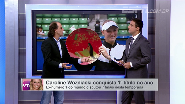 Fernando Meligeni analisa recuperação de Caroline Wozniacki e elogia título em Tóquio: 'Ela merece' Fernando Meligeni analisa recuperação de Caroline Wozniacki e elogia título em Tóquio: 'Ela merece'