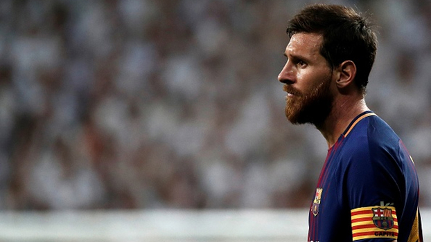 Messi e Suárez tentam, mas veem o Real ficar com a taça da supercopa; veja os melhores lances da dupla Messi e Suárez tentam, mas veem o Real ficar com a taça da supercopa; veja os melhores lances da dupla