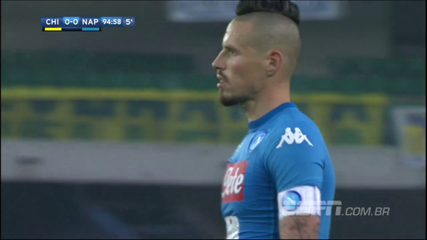 Napoli tropeça para Chievo fora, fica no empate sem gols e vê Juventus encostar na tabela Napoli tropeça para Chievo fora, fica no empate sem gols e vê Juventus encostar na tabela