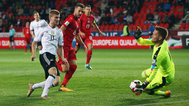 Eliminatórias Europeias: Gols de República Tcheca 1 x 2 Alemanha Assista aos gols da vitória da Alemanha sobre a República Tcheca por 2 a 1!