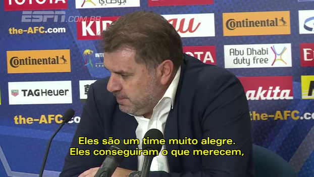 Jogadores da Austrália comemoram classificação para a Copa; treinador elogia: 'Não foi sorte ou acaso' Jogadores da Austrália comemoram classificação para a Copa; treinador elogia: 'Não foi sorte ou acaso'